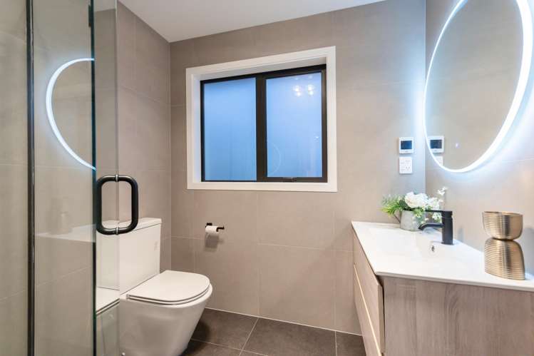 17 Manawanui Way Orewa_24