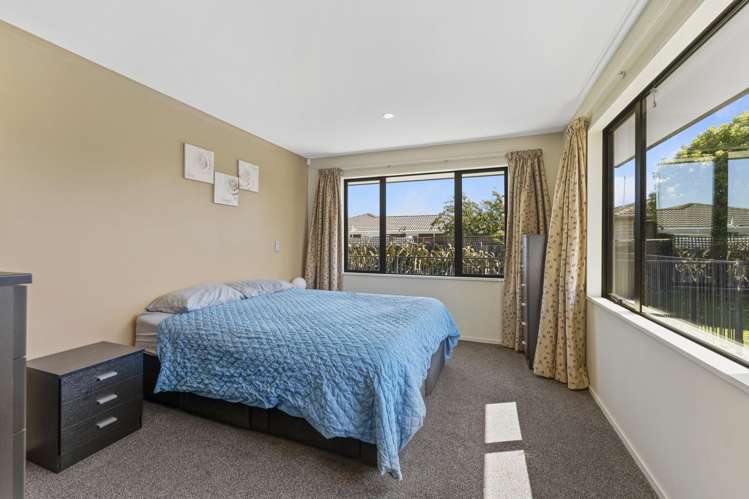 48 Reginald St Burwood_14