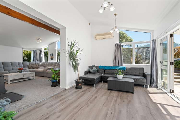 7 Manuka Street Otaki Beach_5