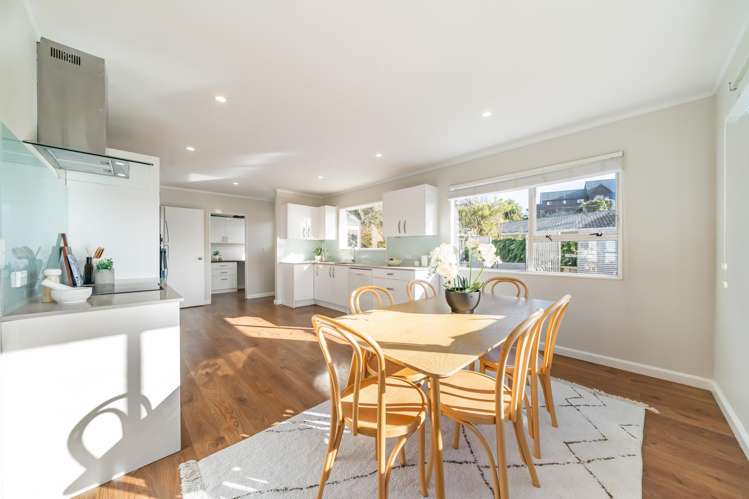 18 Yarrow Place Papakowhai_7