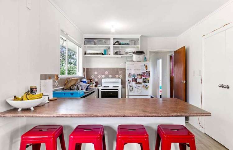 2 Albertson Place Manurewa_3