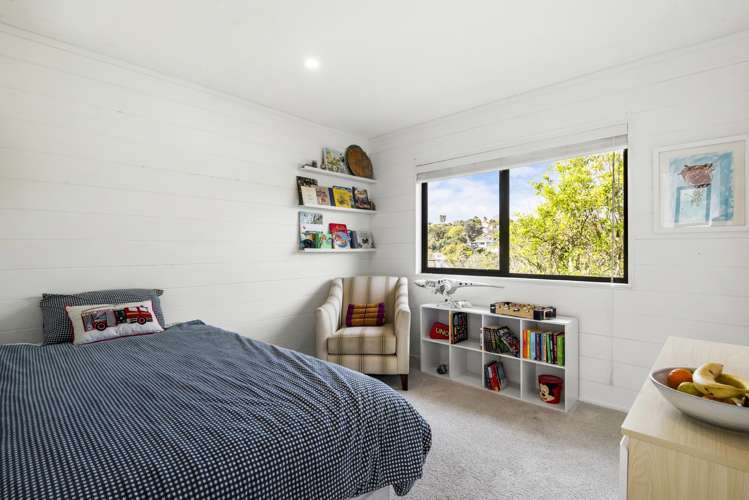 42B Glamorgan Drive Torbay_13