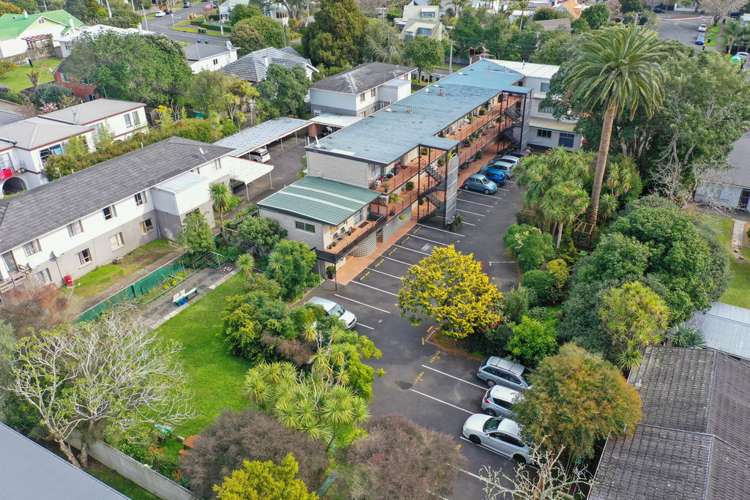 12/43 Woodward Road Mount Albert_8