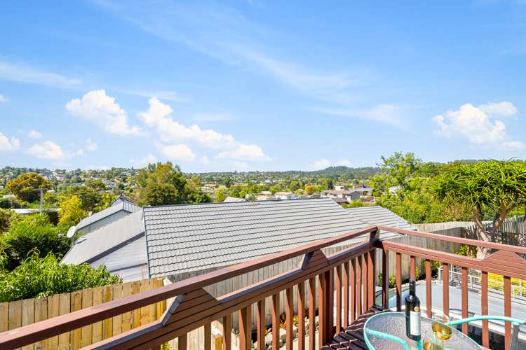 13 George Herring Place Glen Eden_21