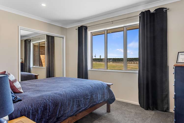 489 Two Chain Road Swannanoa_12