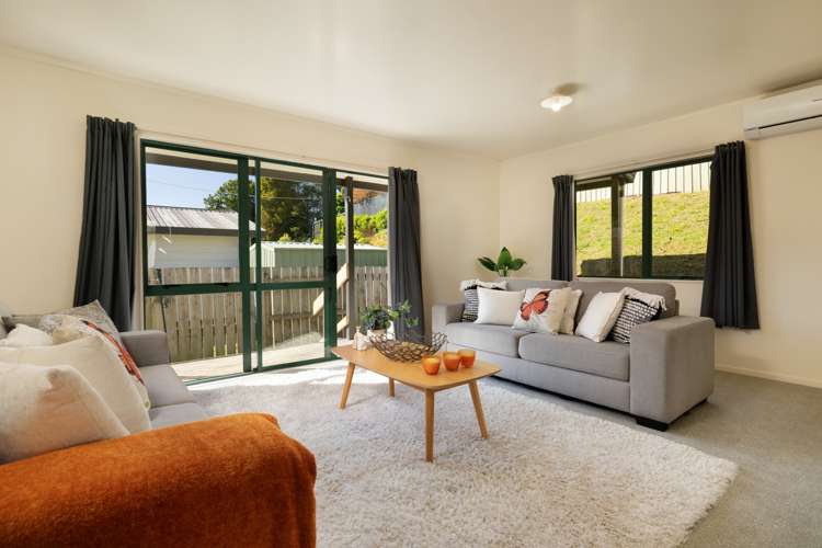 2 Farrow Way Welcome Bay_2