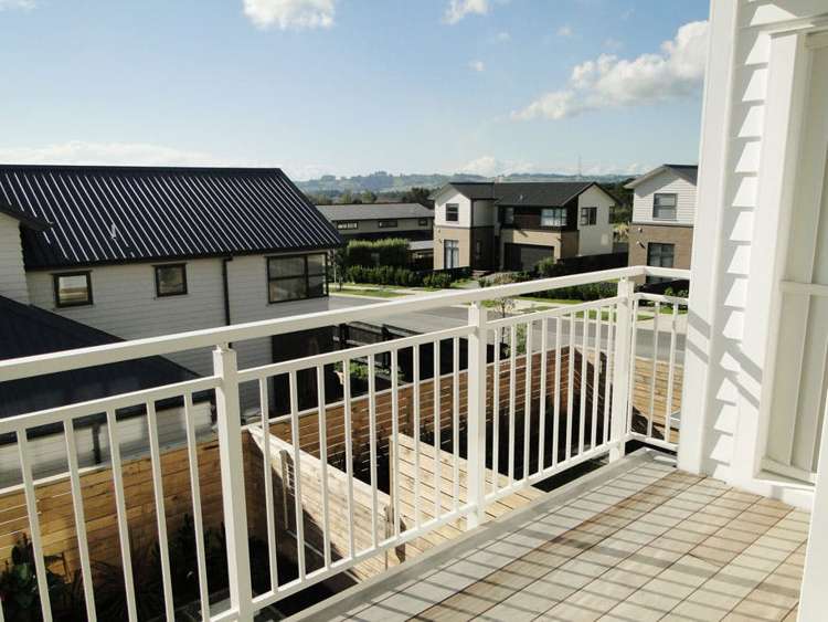 90 Arrowsmith Drive Flat Bush_6