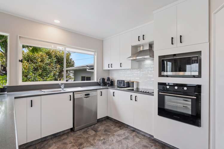 26A Kauri Road Stanmore Bay_4