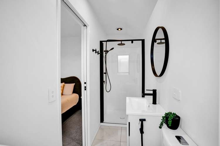 25b Coby Sydney Drive Bell Block_12