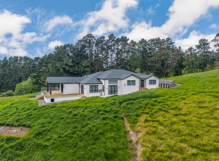 300 Whitford Park Road Whitford_11