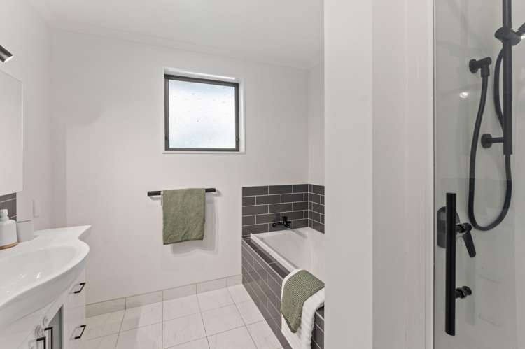 3 Renata Road Otaki_18