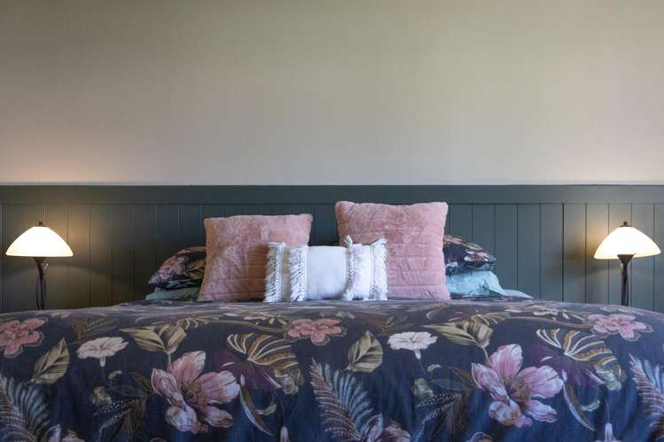 69 Main Road Whataroa_1