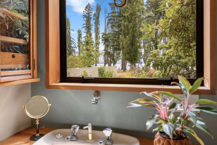 24 Wanaka-Mount Aspiring Road Wanaka_14