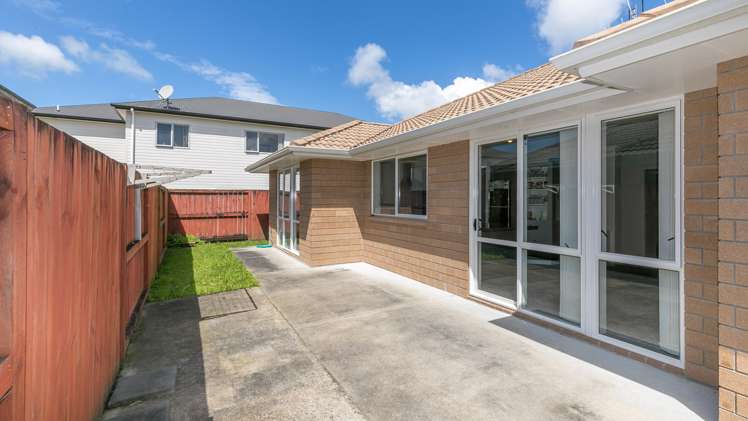 32 Parkside Drive Huntington_10