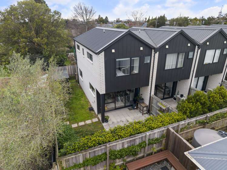 7/12 Enderby Drive Te Atatu Peninsula_8