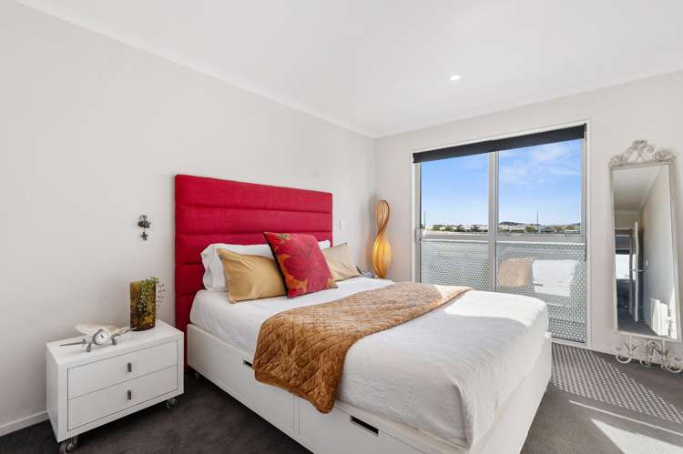 8 William Dawson Crescent Wigram_6