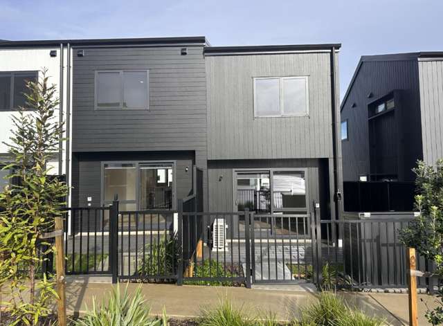 5/2 Firebrick Way Hobsonville_1