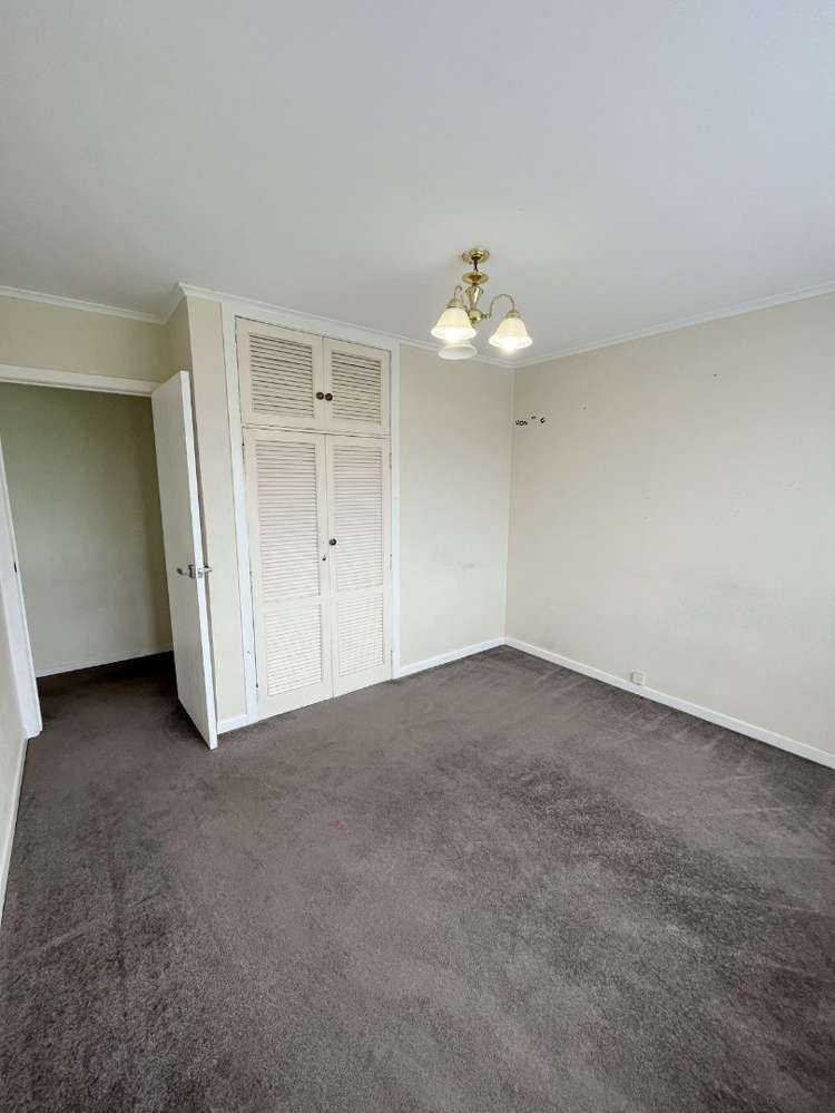 42 Tiroroa Avenue Te Atatu South_6