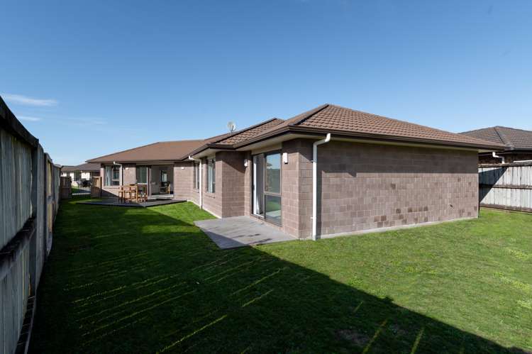 63 Aquila Crescent Rototuna North_21