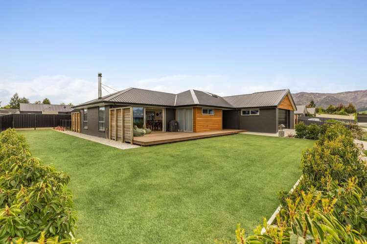 9 Brewster Crescent Lake Hawea_20