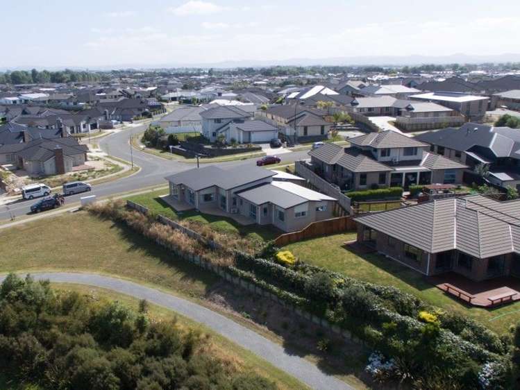 32 Magellan Rise Flagstaff_13