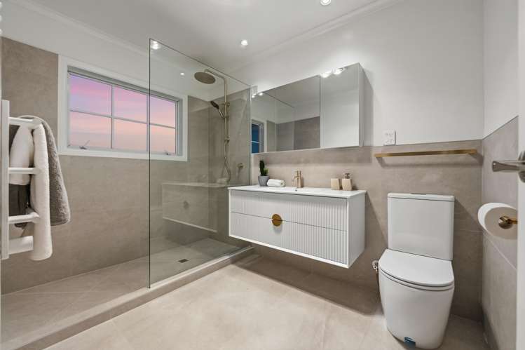 355 East Coast Road Mairangi Bay_14