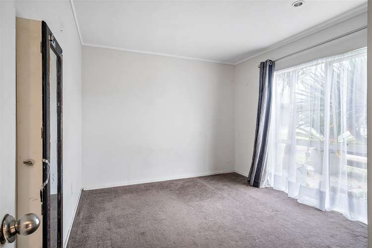 8 Saint Leger Close Huntington Park_11