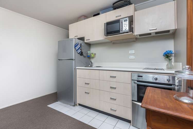 1328/72 Nelson Street Auckland Central_9