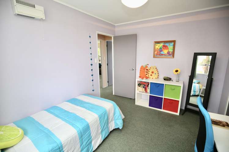 15a Sandalwood Drive Dinsdale_9