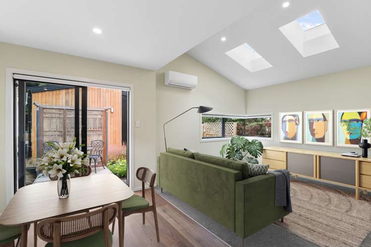83 North Road_0