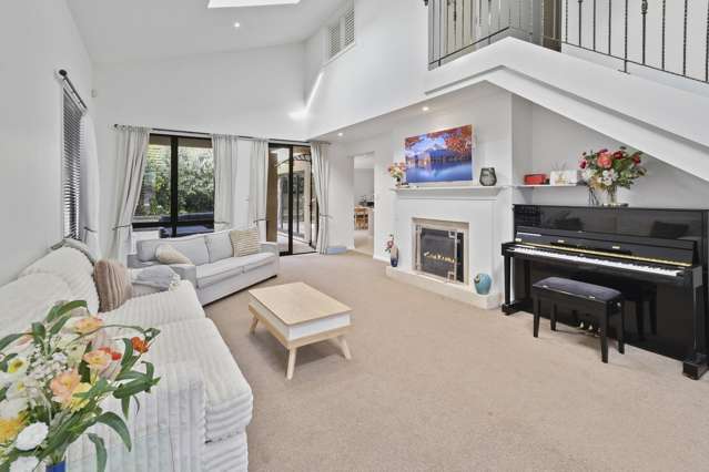 25 Bridgefield Crescent Flat Bush_1
