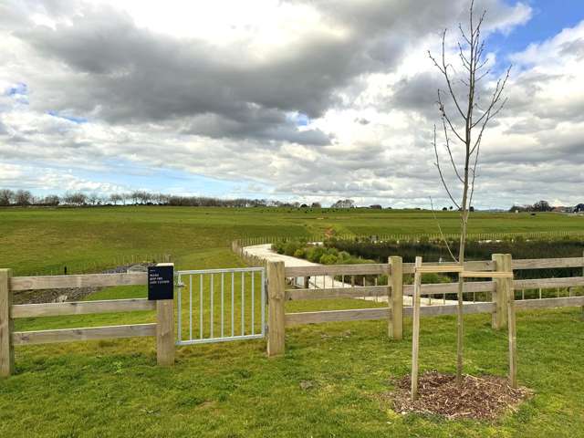 69 Karaka Village Parade Karaka_4
