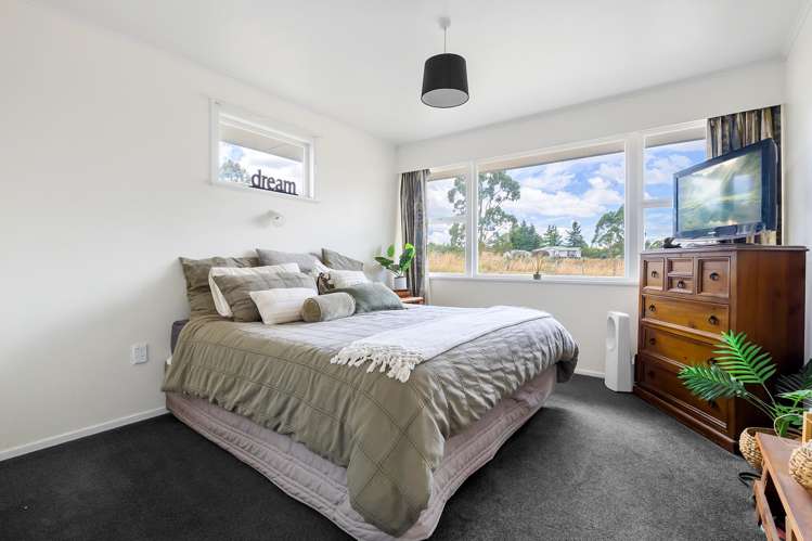 391 Otake Road Kinloch_8