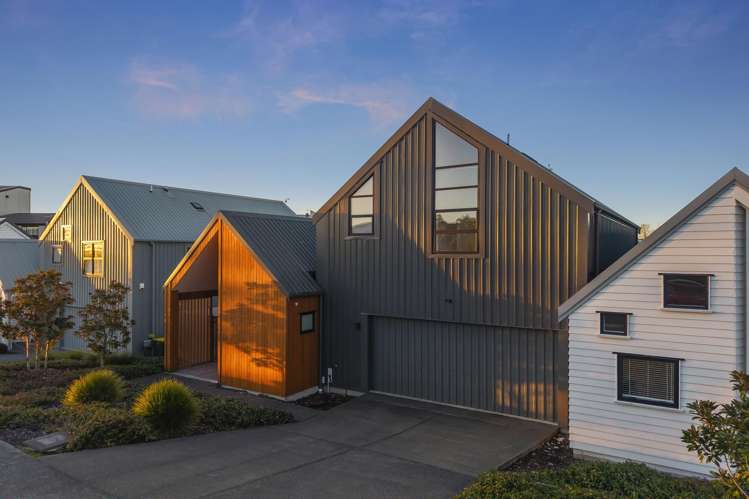 185 Jack Lachlan Drive Beachlands_24