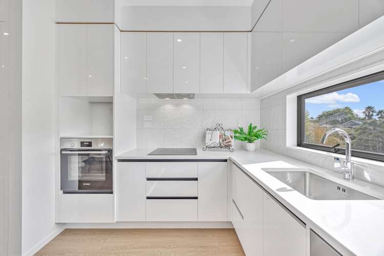 Lot 3, 252 Pakuranga Road Pakuranga Heights_30