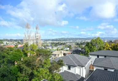 121B-121C New Windsor Road_1