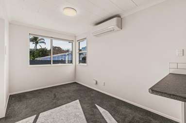 1/8a McDonald Street_4