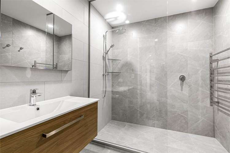 4/29-35 Coates Avenue Orakei_5