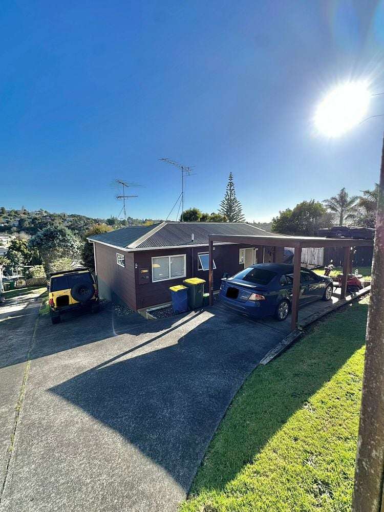 2/375 Wairau Road Totara Vale_16