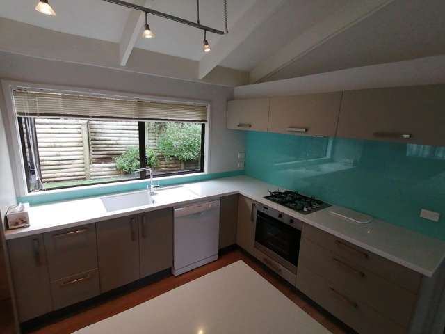 6 Winstone Place Highlands Park_4