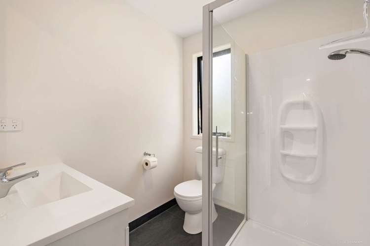 45 Westside Road Port Waikato_11