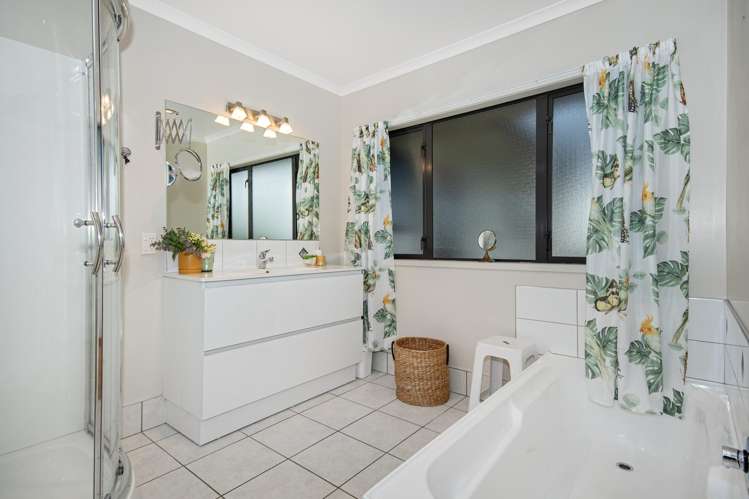 37 Springs Road Poroti_13