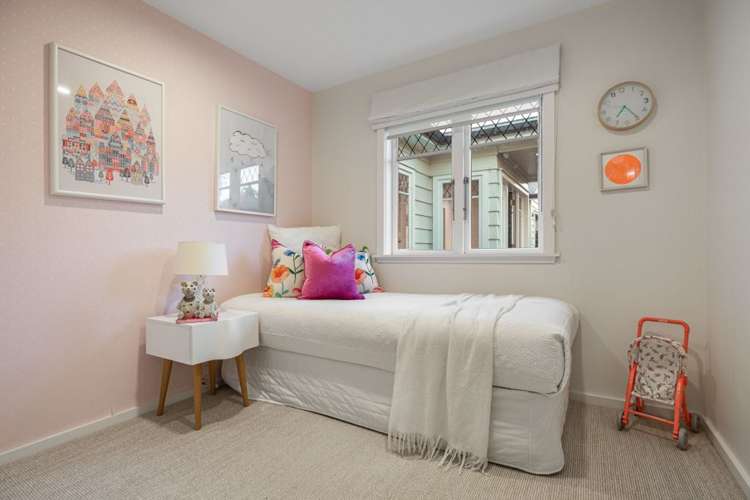 12 Rame Road Greenhithe_21