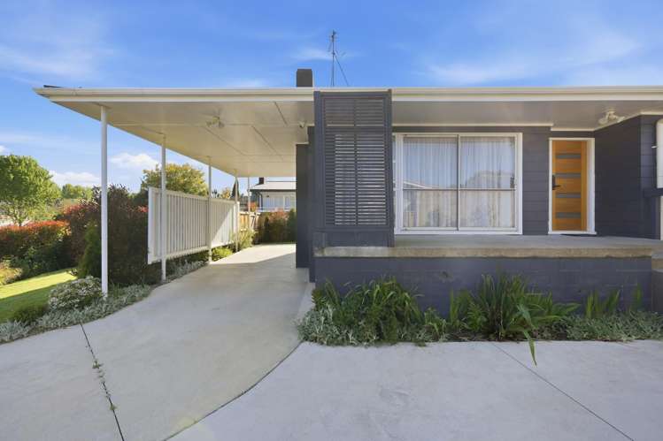 27 Snell Drive Chartwell_35