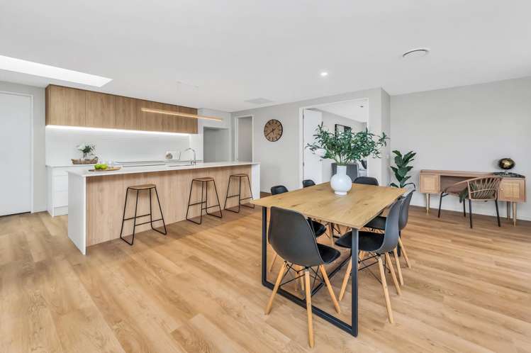 34 Florence Drive Lincoln_9