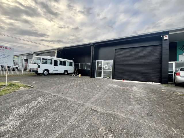 4/287-289 West Coast Road Glen Eden_1