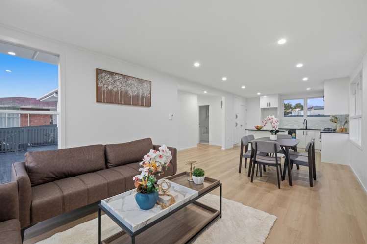 54 Cobham Crescent Otara_6