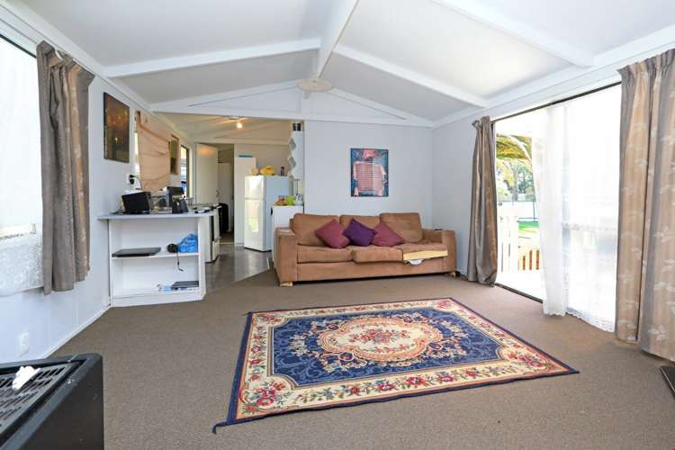 62 Ennis Avenue Pakuranga Heights_6