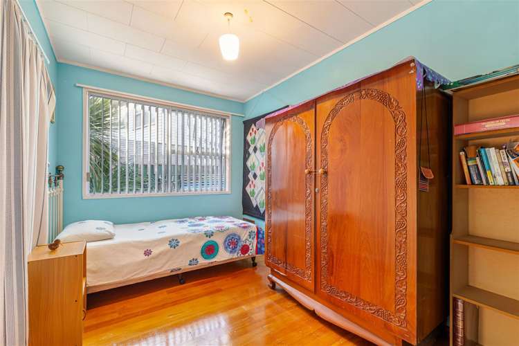 5 Kapiti Place Sunnynook_12