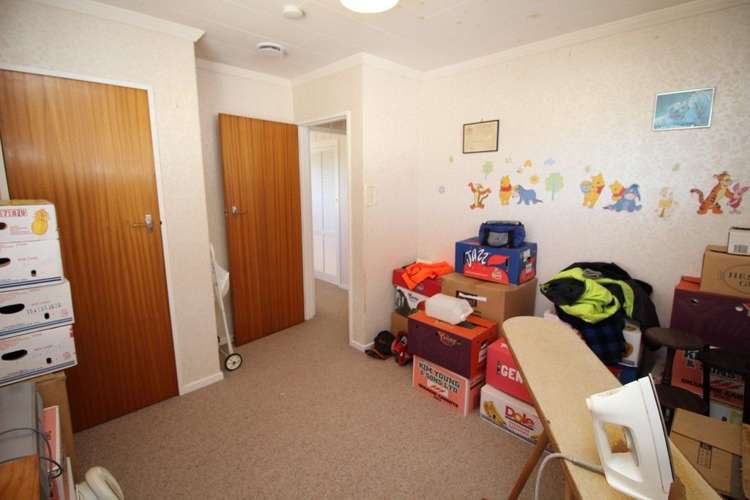 16a Flower Street Bulls_20